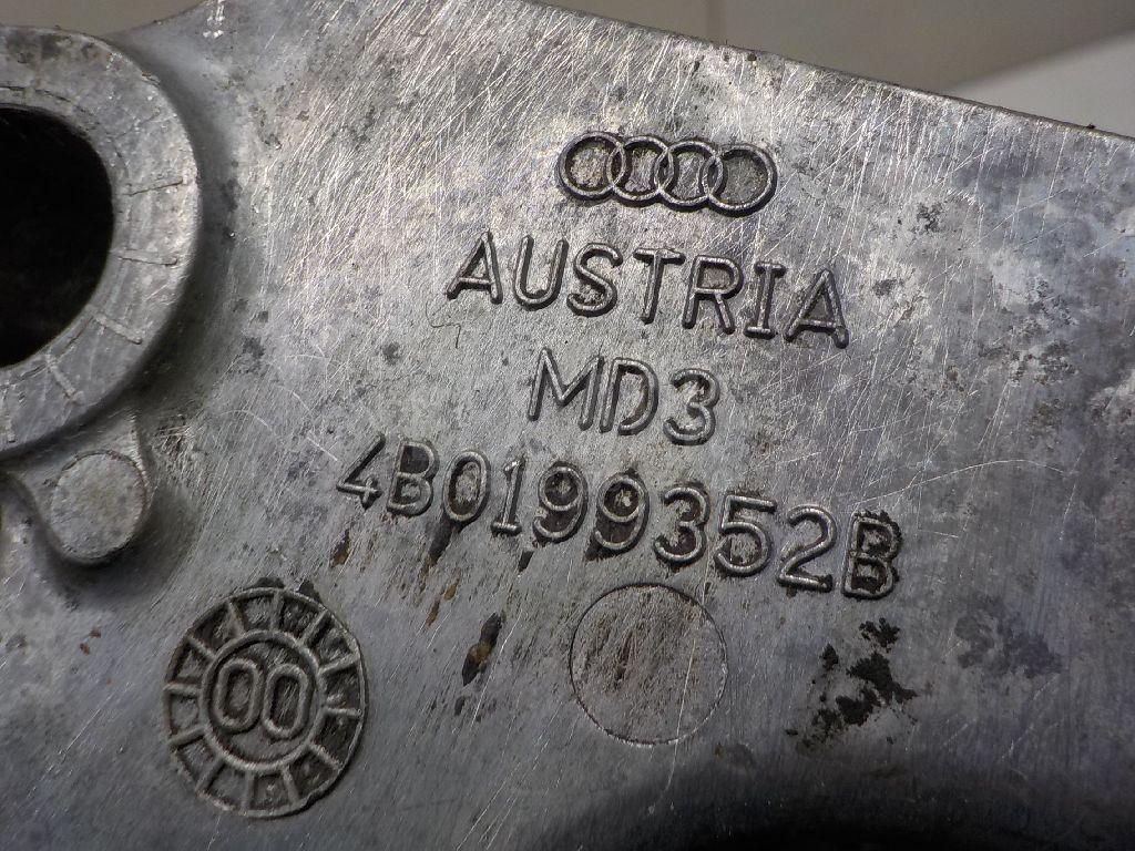 Кронштейн опоры двигателя для  Audi A4 [B8] Allroad 2009-2015