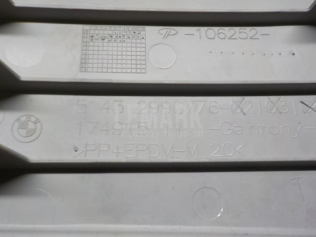 Обшивка стойки для  BMW 1-serie E82/E88 2007-2013