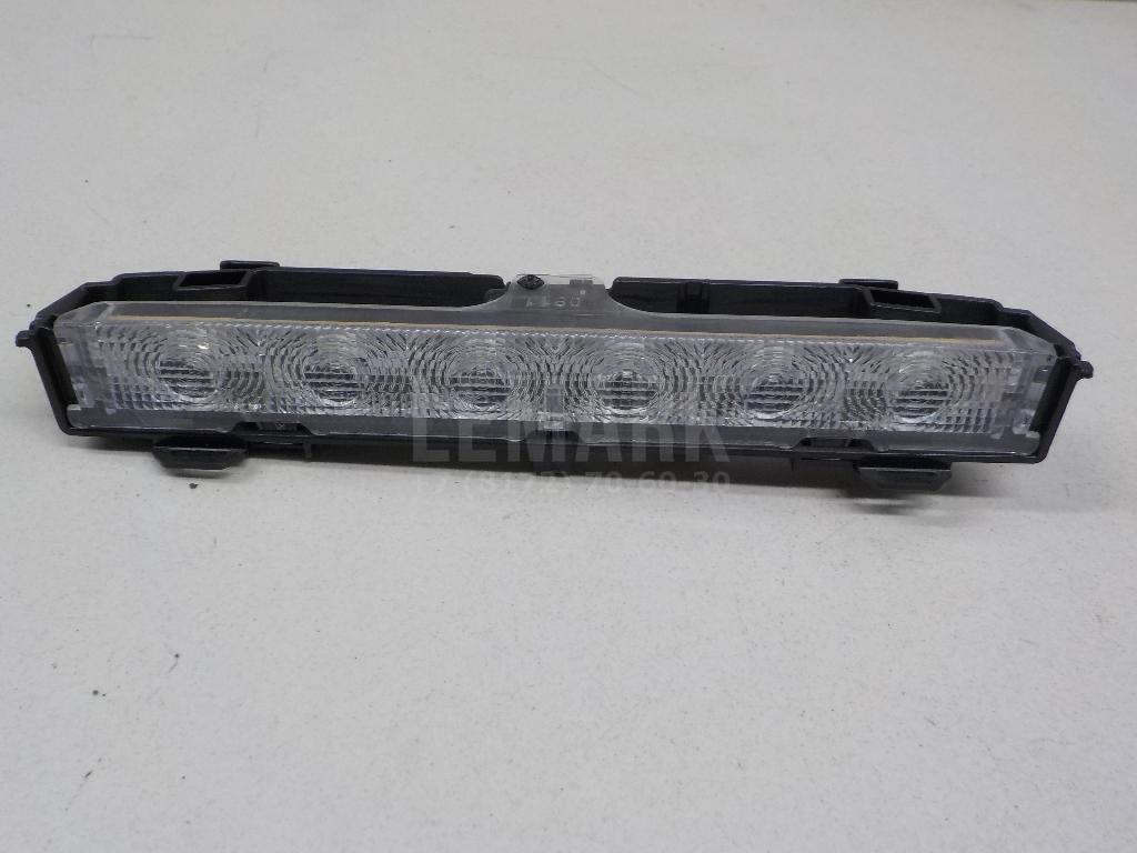 Фонарь задний (стоп сигнал) 6RU945087A VAG