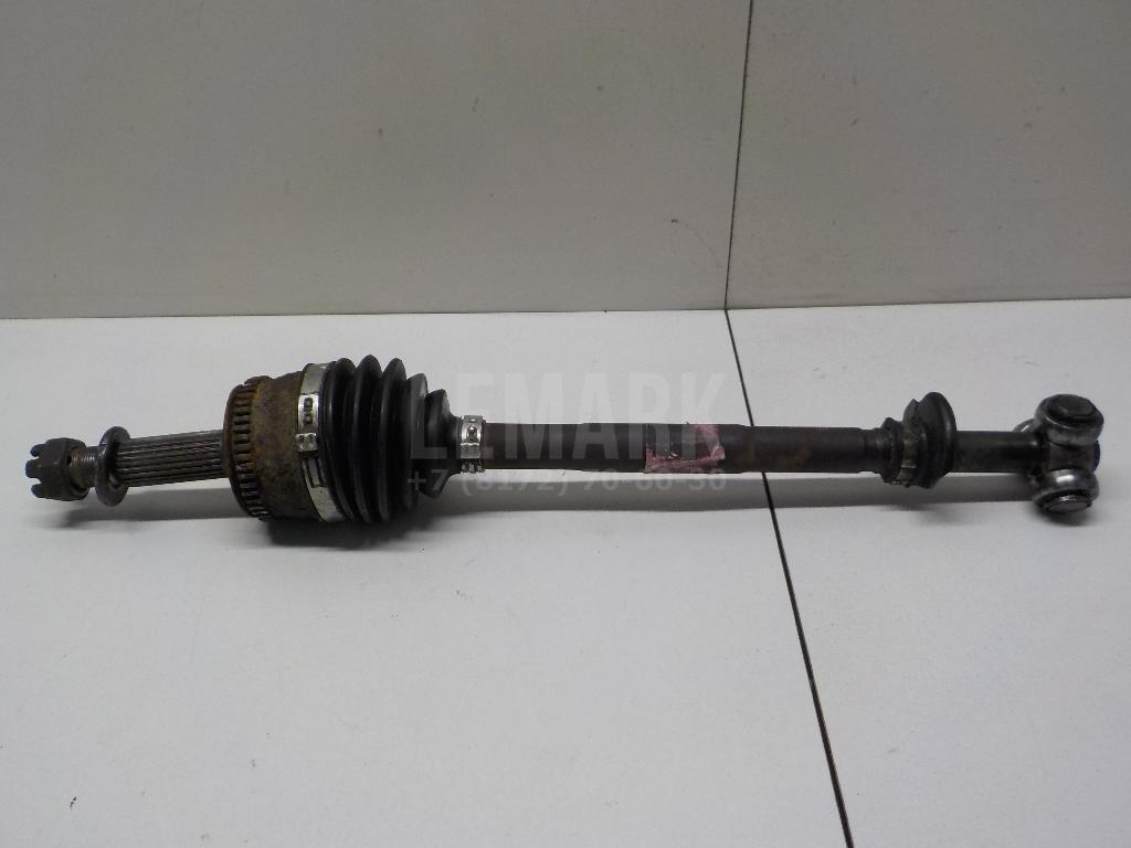Полуось передняя левая 495011H010 Hyundai-Kia