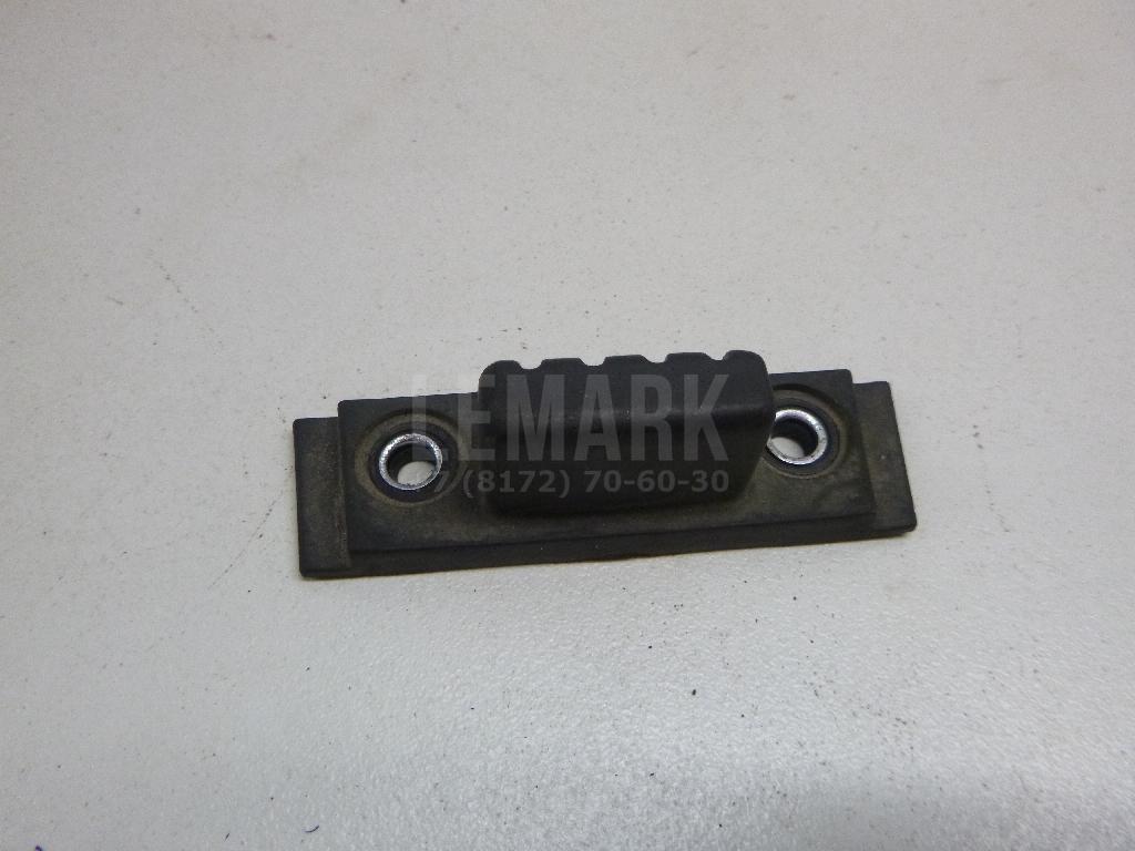 Отбойник крышки багажника 817392W000 Hyundai-Kia