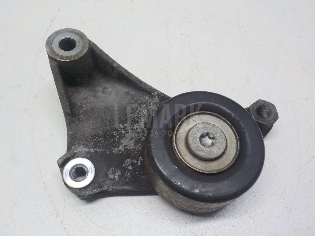 Ролик-натяжитель ручейкового ремня 1662028071 Toyota