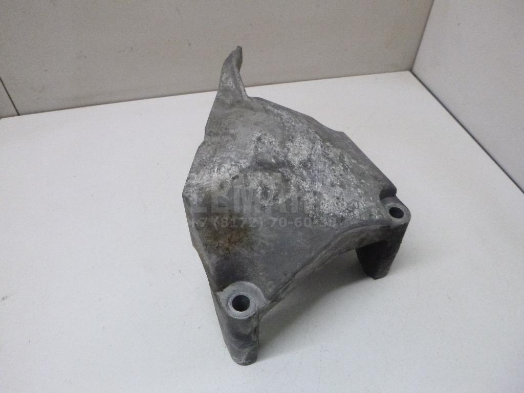 Кронштейн двигателя правый 13248506 GM