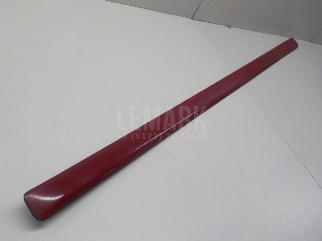 Молдинг передней правой двери для  Ford Focus II 2008-2011
