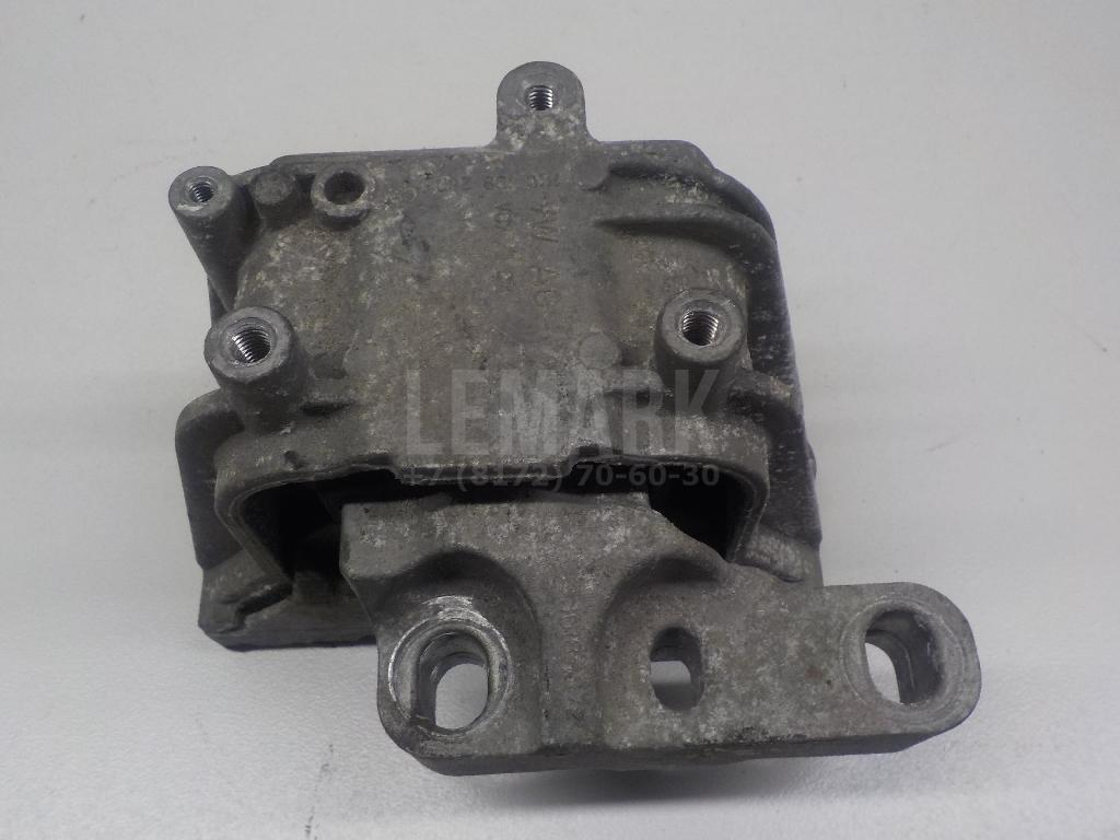 Опора двигателя правая 1K0199262CR VAG