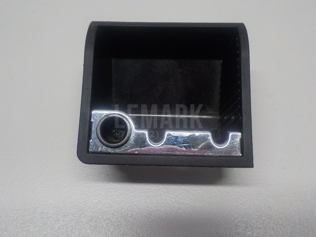 Пепельница передняя 1K0857335 VAG