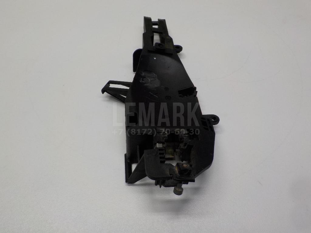 Кронштейн ручки для  Alfa Romeo 147 2001-2010