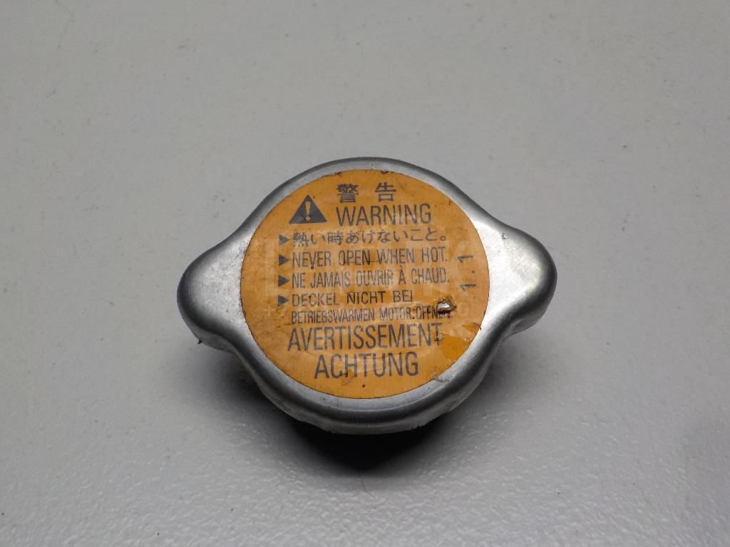 Крышка радиатора MR481252 Mitsubishi