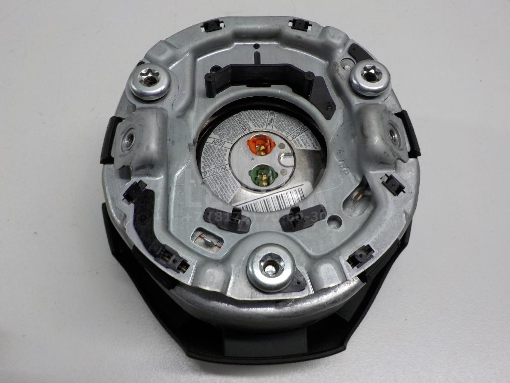 Подушка безопасности в рулевое колесо для  Cadillac CTS 2002-2008