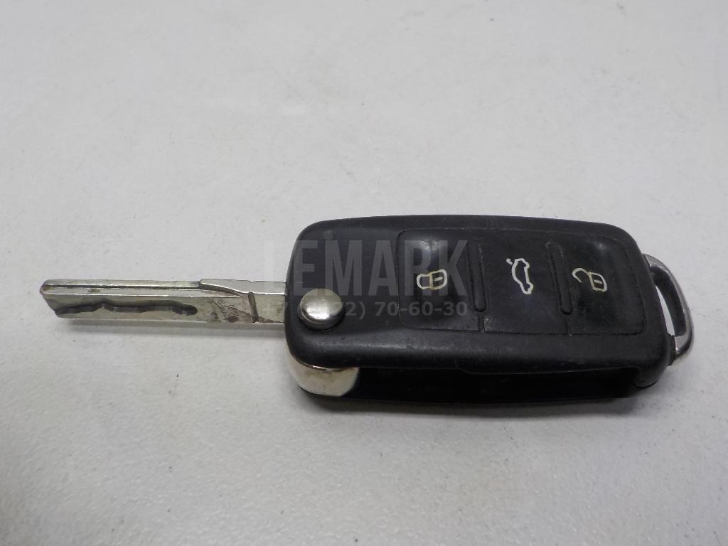 Ключ зажигания 5K0837202AD VAG