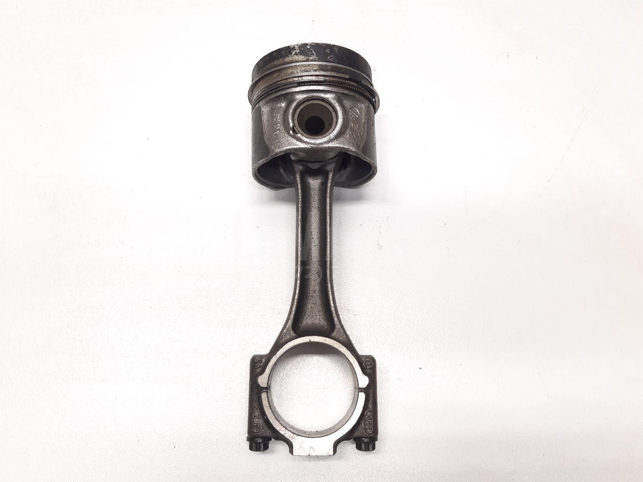 Поршень 03L107065J VAG