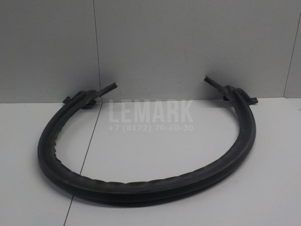 Уплотнитель заднего стекла 3T5827707 VAG