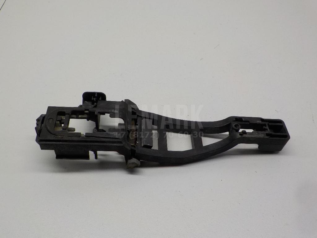 Кронштейн ручки 1480049 Ford