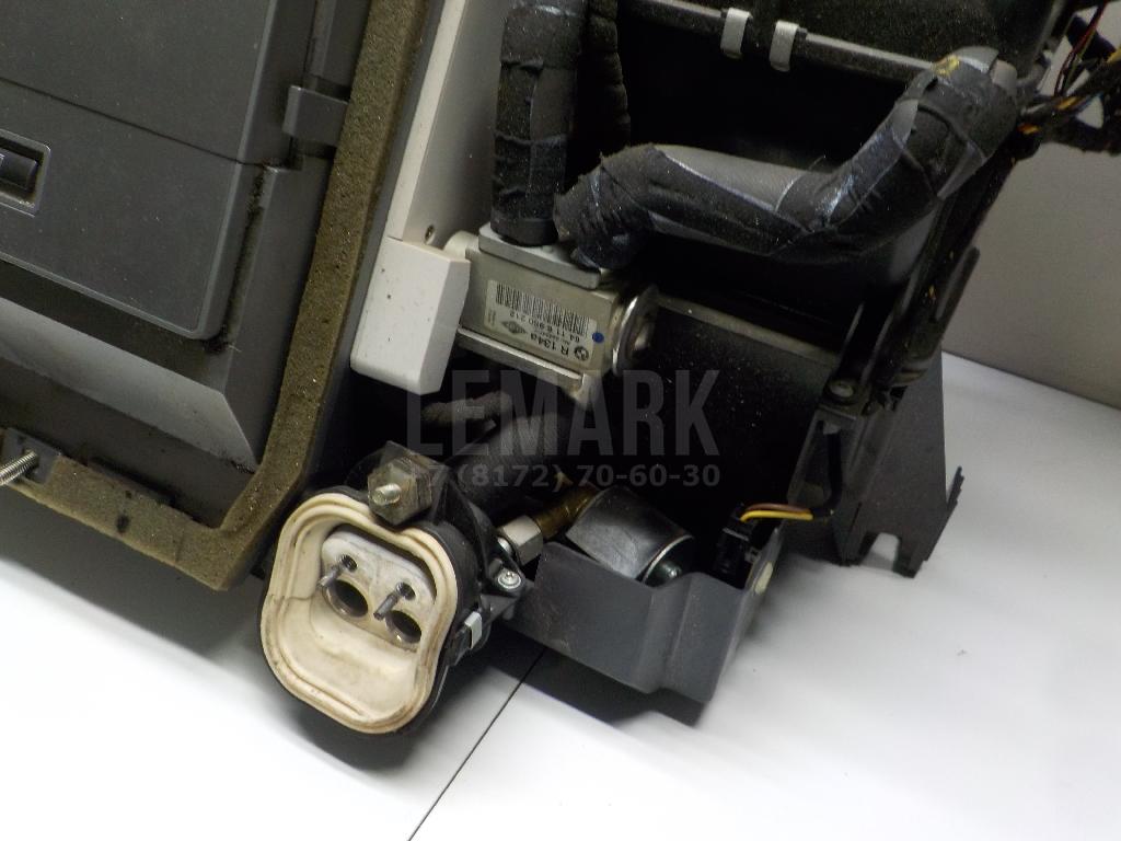 Корпус отопителя для  BMW 5-serie E60/E61 2003-2009