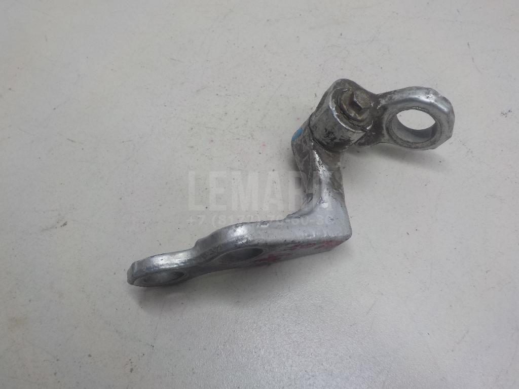 Петля двери задней правой нижняя для  Ford Focus II 2005-2008