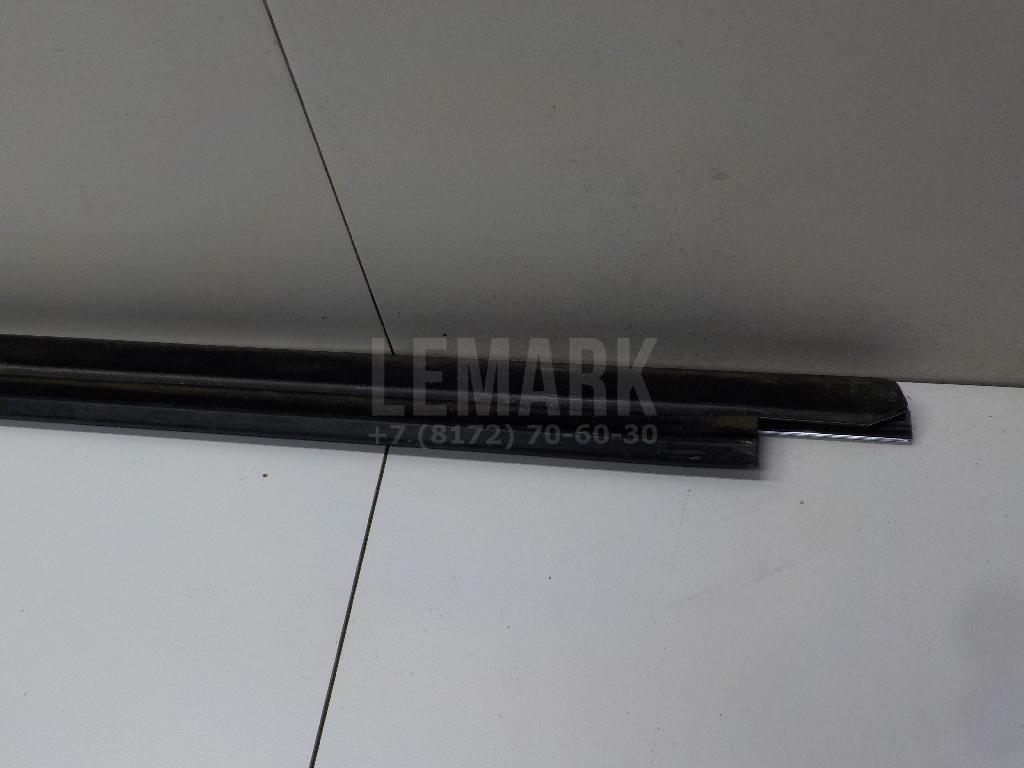 Накладка стекла заднего правого для  Astra HD 8 2005-2011