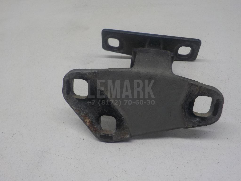 Петля двери багажника нижняя для  Fiat 500 2008