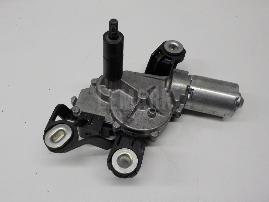 Моторчик стеклоочистителя задний 5K6955711B VAG