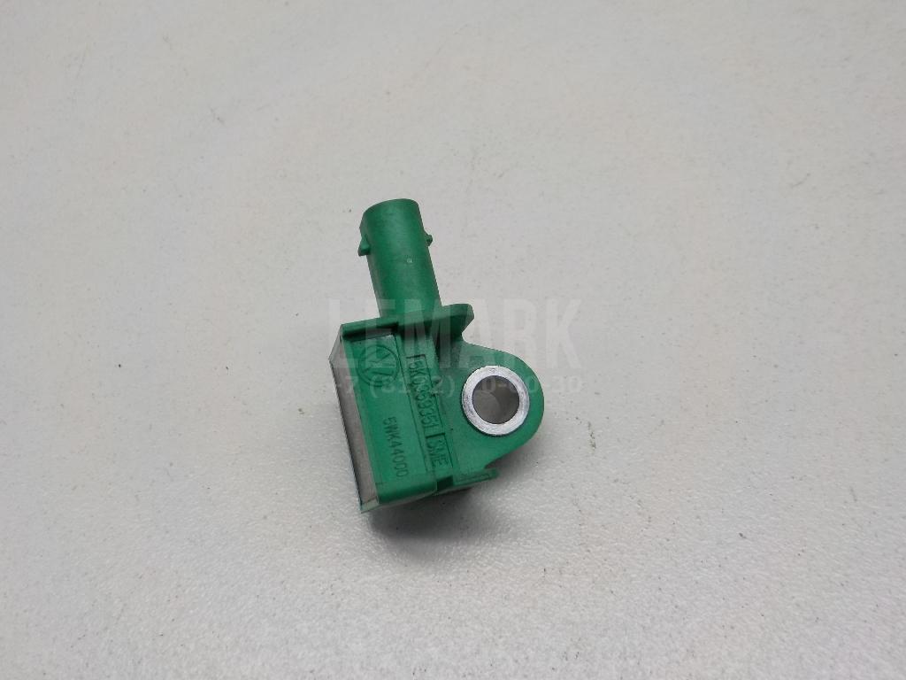Датчик AIR BAG 5K0959351 VAG