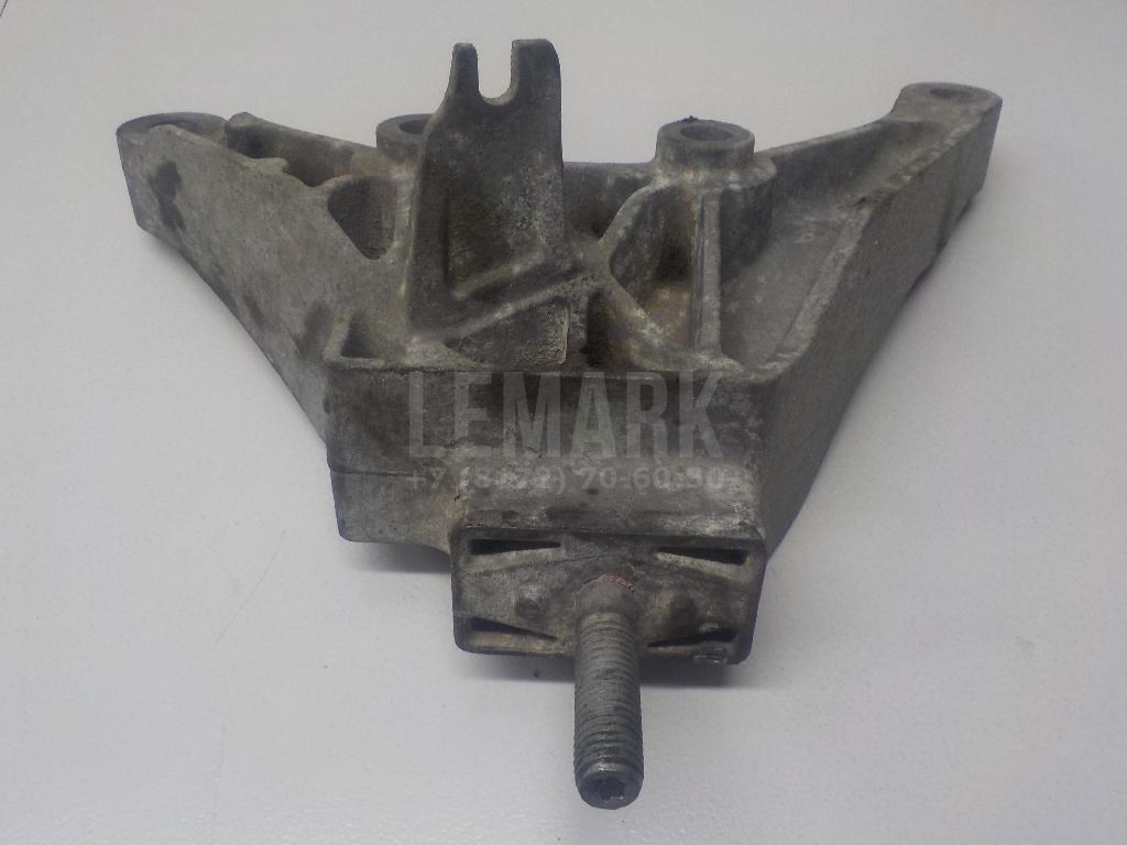 Кронштейн КПП 1505282 Ford