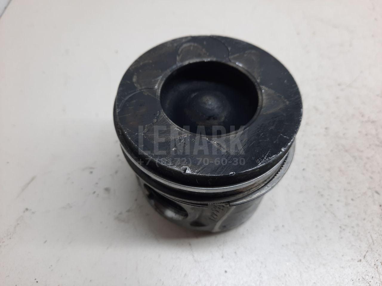 Поршень 1231983 Ford
