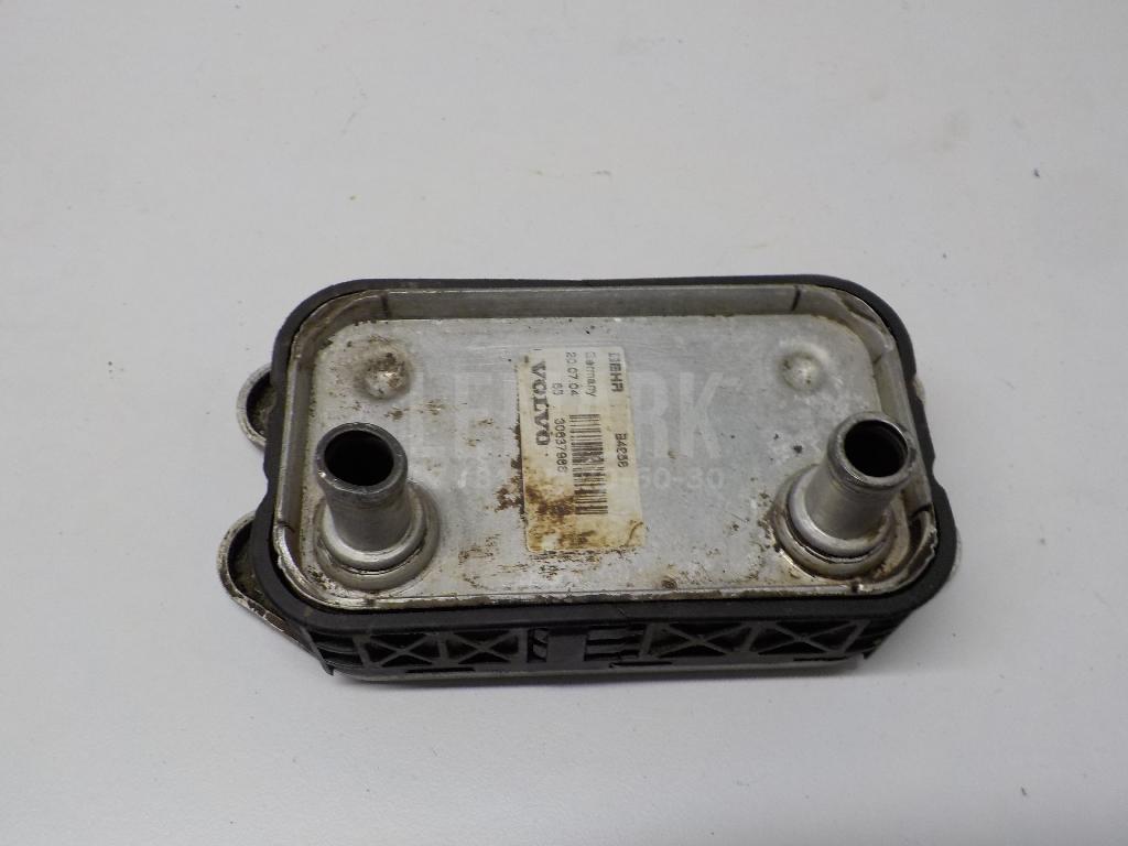 Радиатор (маслоохладитель) АКПП 30741956 Volvo