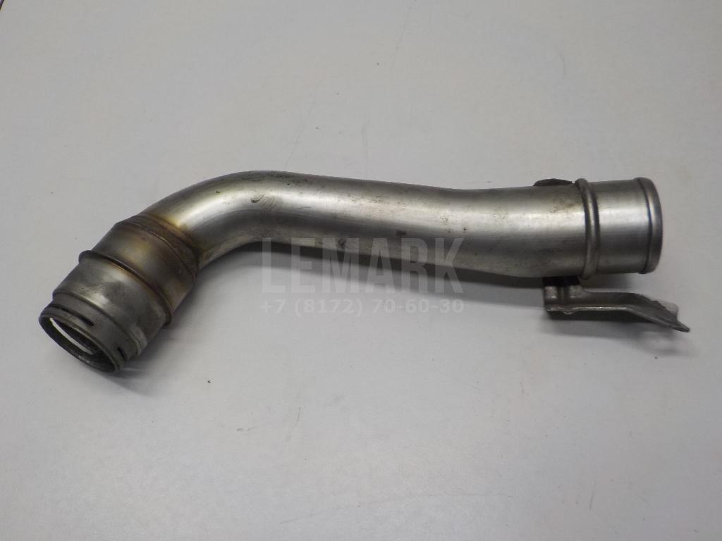 Патрубок интеркулера 14460JD70B Nissan