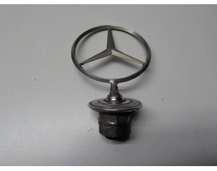 Эмблема для Mercedes Benz W202 1993-2000 с разборки состояние хорошее