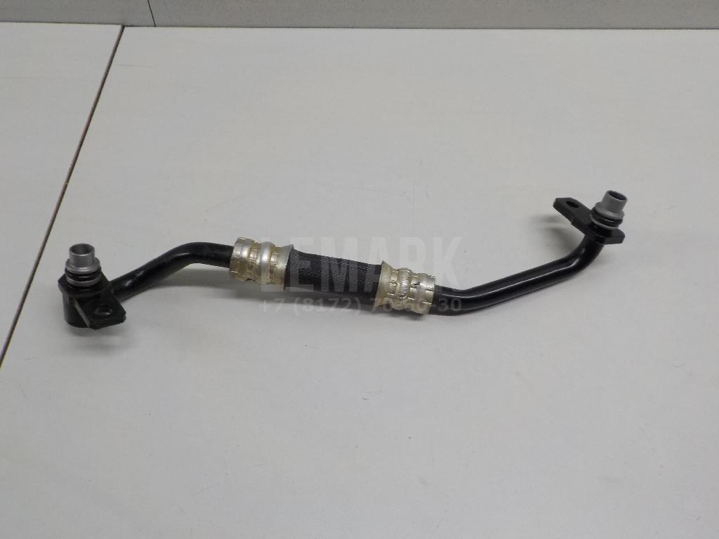 Трубка масляного радиатора 7P0317824 VAG