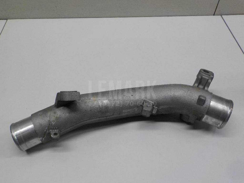 Патрубок интеркулера 1736126080 Toyota