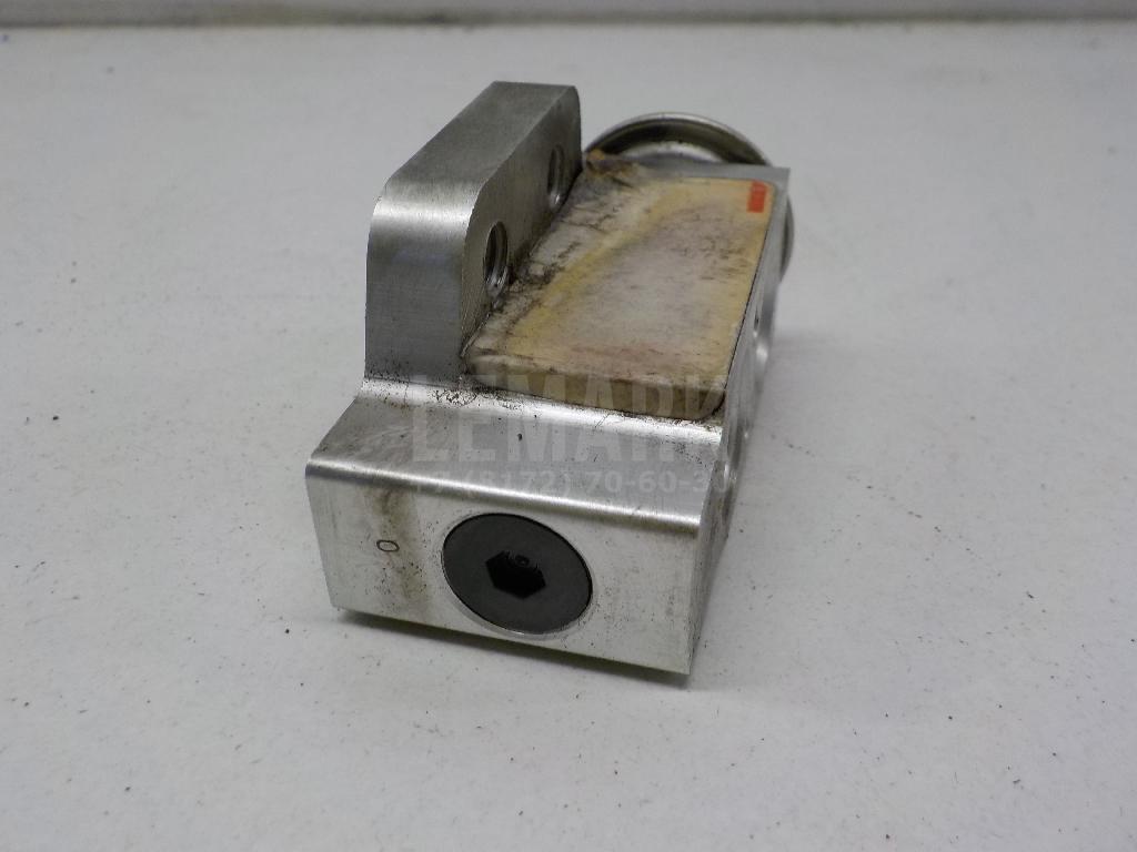 Клапан кондиционера для  Audi 80/90 [B2] 0-1986