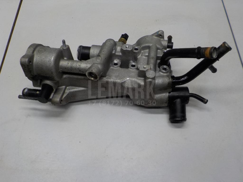 Корпус термостата 256102F700 Hyundai-Kia