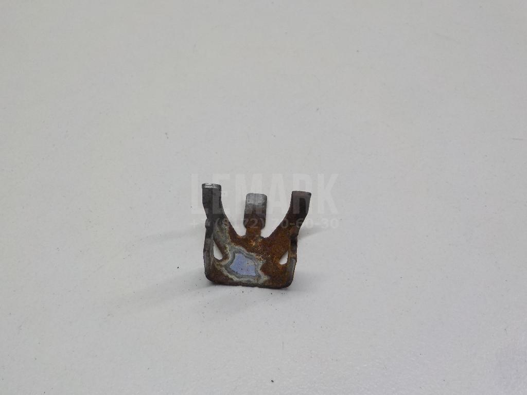 Крепеж форсунки 5180875 Ford