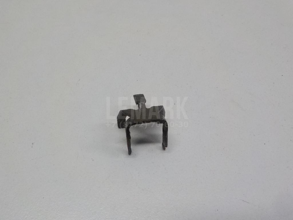 Крепеж форсунки 5180875 Ford