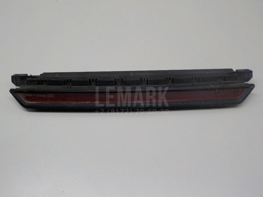 Фонарь задний (стоп сигнал) 3B9945121A VAG