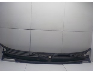 Решетка стеклооч. (планка под лобовое стекло) для Cadillac Escalade III 2006-2014 б/у состояние отличное