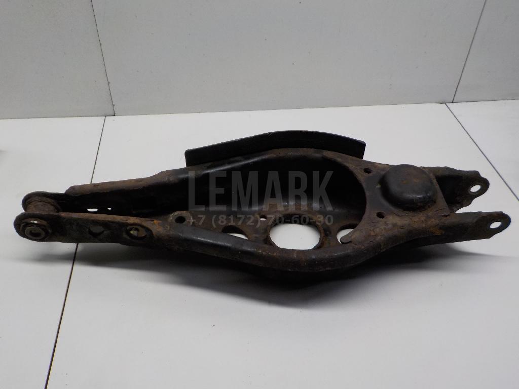 Рычаг задний поперечный правый 4873042040 Toyota