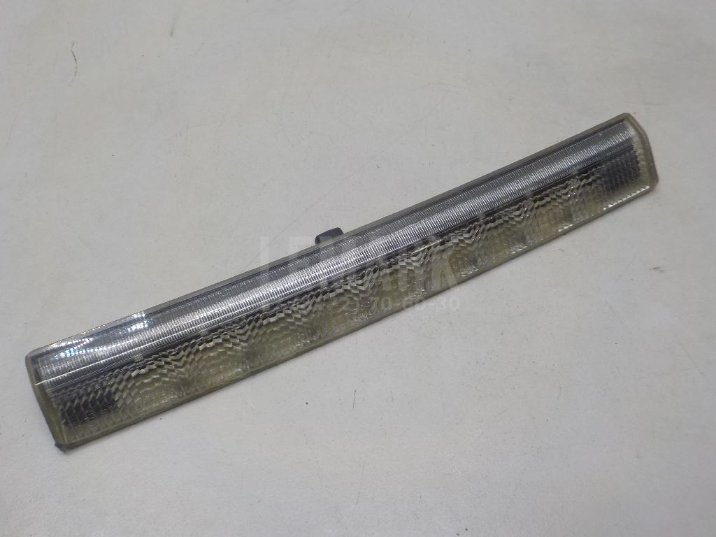 Фонарь задний (стоп сигнал) 8157060110 Toyota