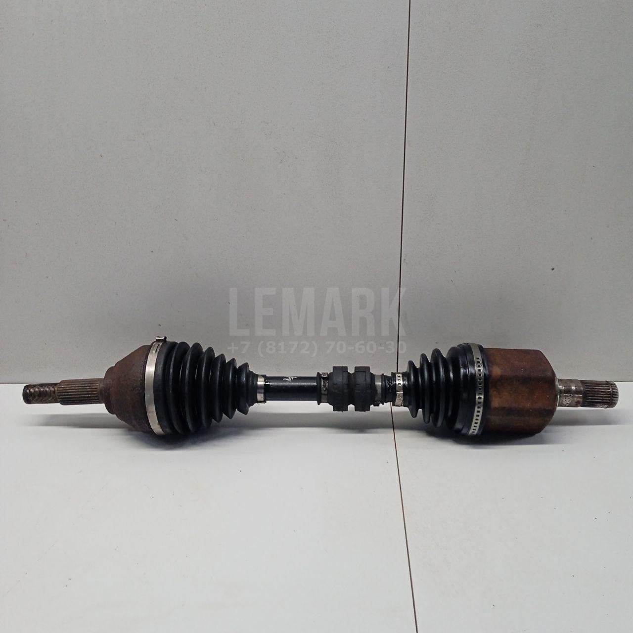 Полуось передняя левая 39101JD74D Nissan