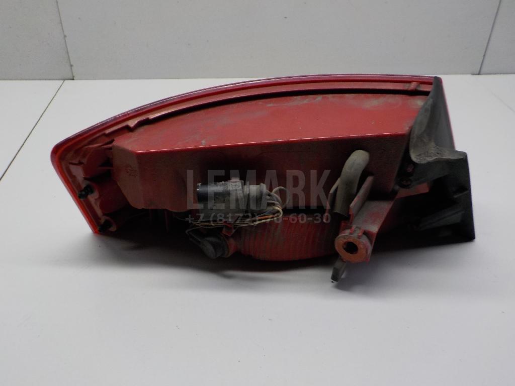Фонарь задний наружный правый для  Audi R8 2007-2015