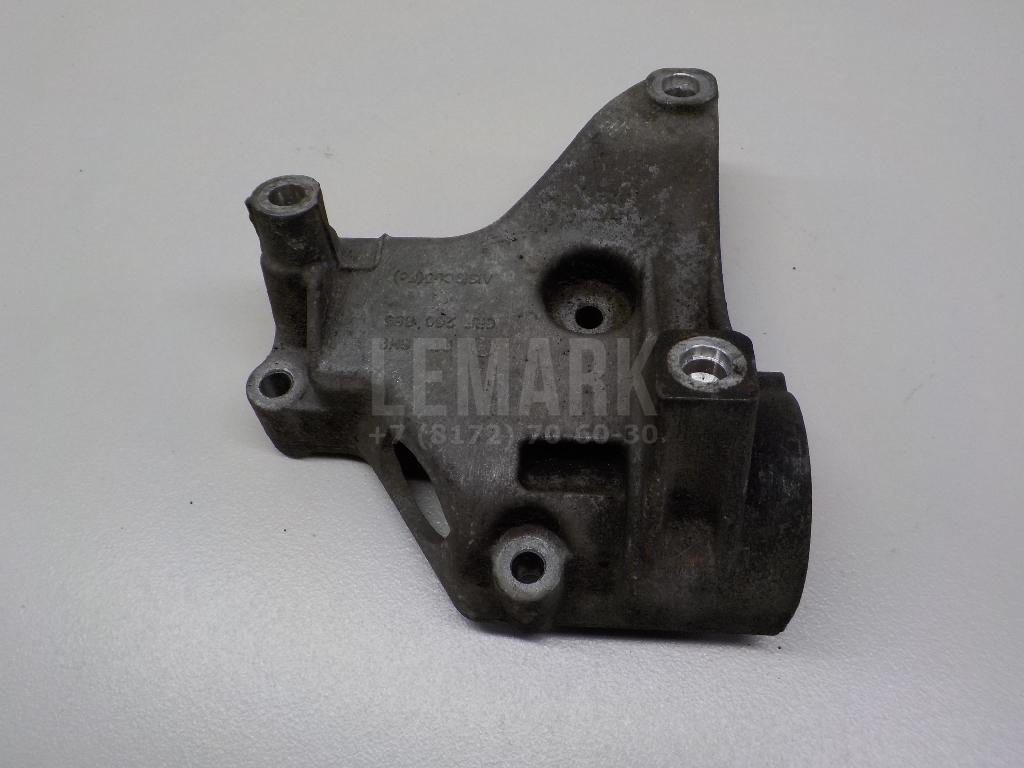 Кронштейн кондиционера 6RF260885 VAG