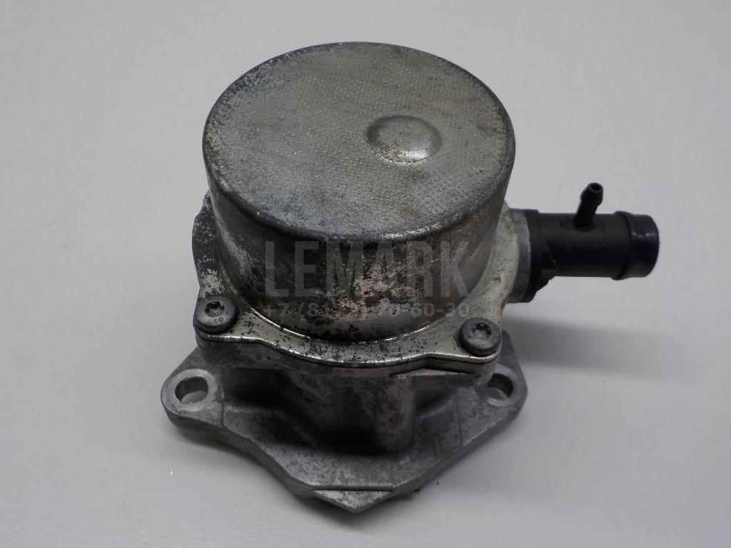 Насос вакуумный 1465000Q1F Nissan