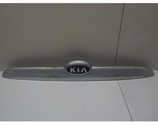 Накладка крышки багажника для Kia Cerato 2004-2008 с разборки состояние отличное