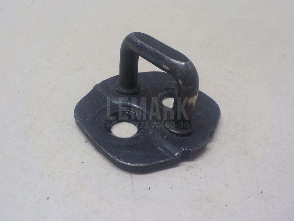 Ответная часть замка двери 80570AA20A Nissan