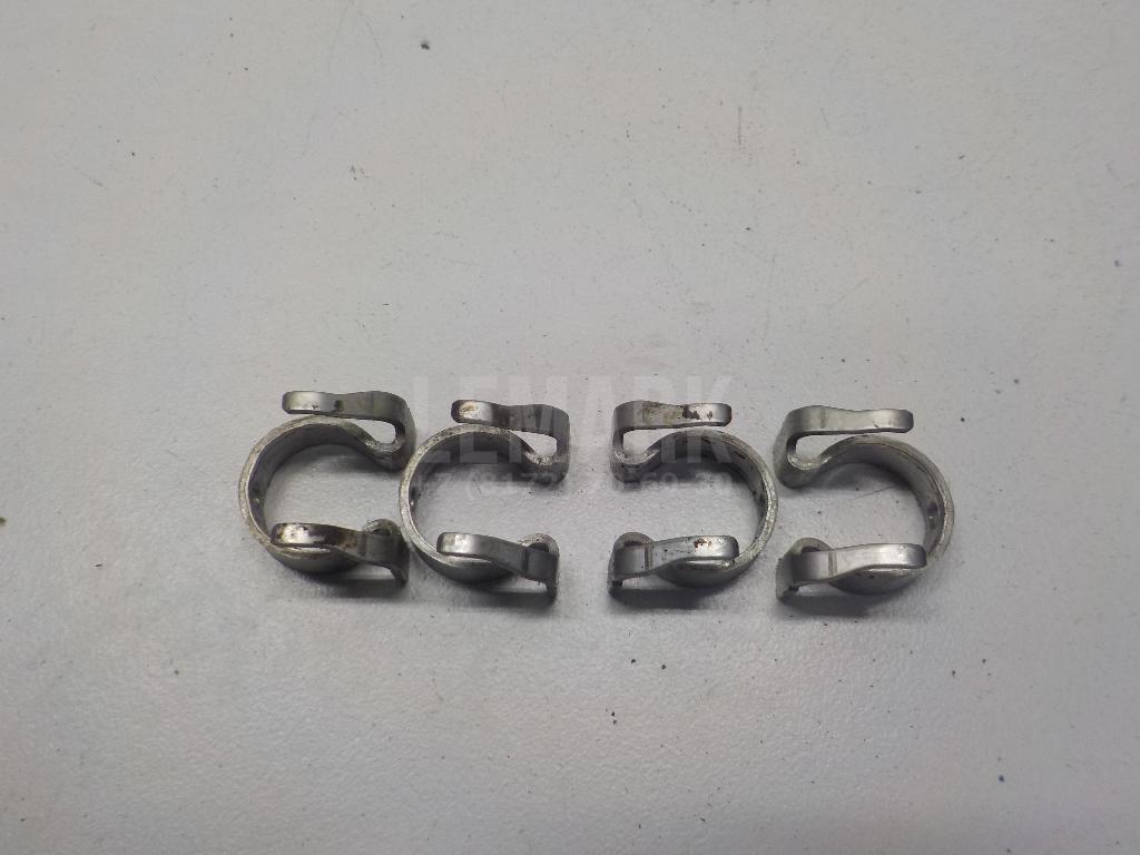 Крепеж форсунки 1682252 Ford