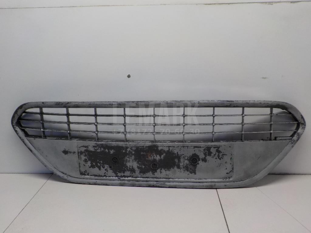 Решетка в бампер центральная 8M5117B968A Ford