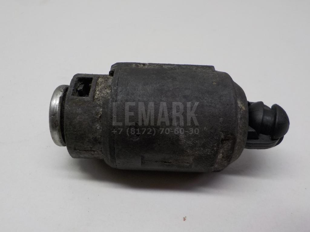 Тяга замка капота 1355231 Ford