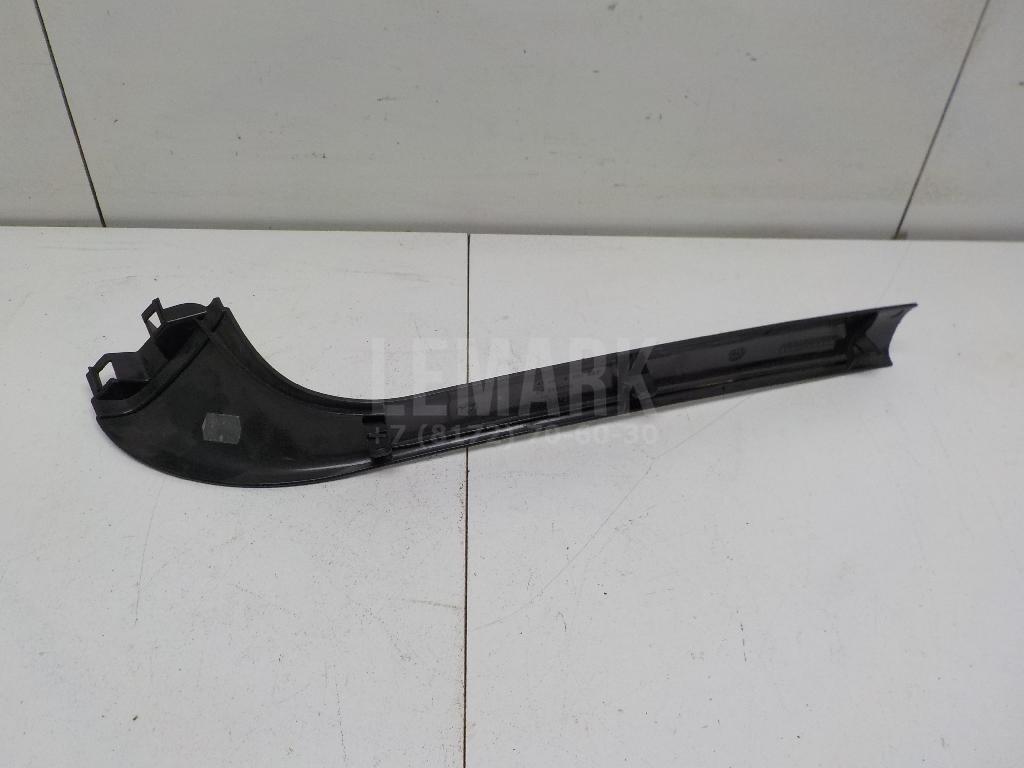 Обшивка двери багажника для  BMW 1-serie E87/E81 2004-2011