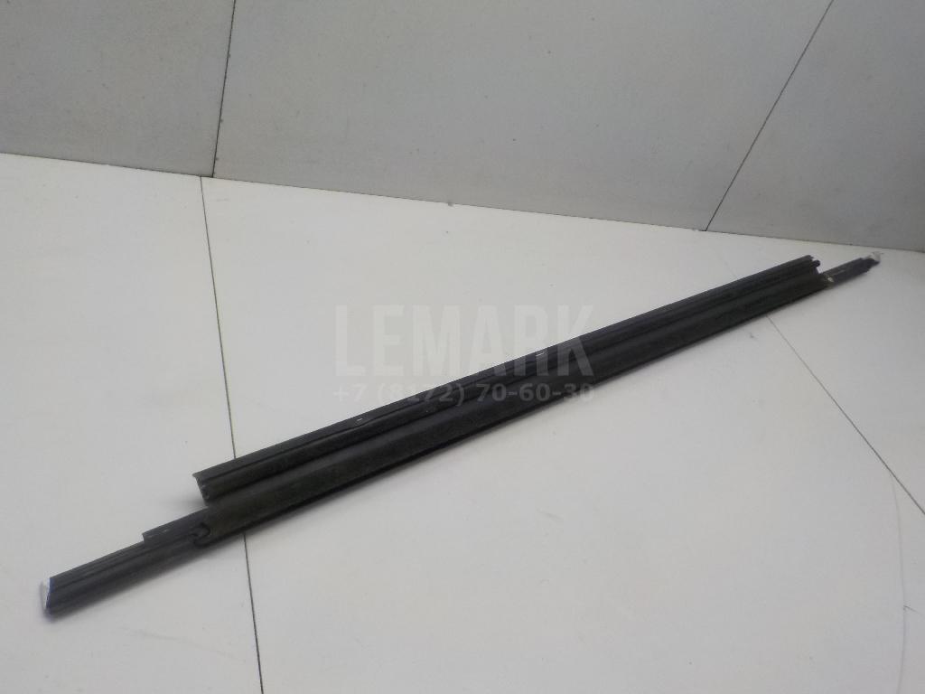 Накладка стекла переднего правого для  BMW 7-serie E38 1994-2001