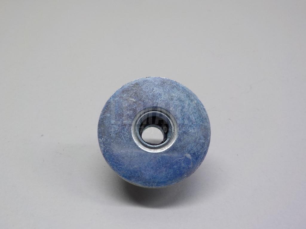 Крепеж 6R0857049 VAG
